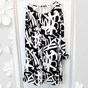 Black and White Dress Size Size 2X